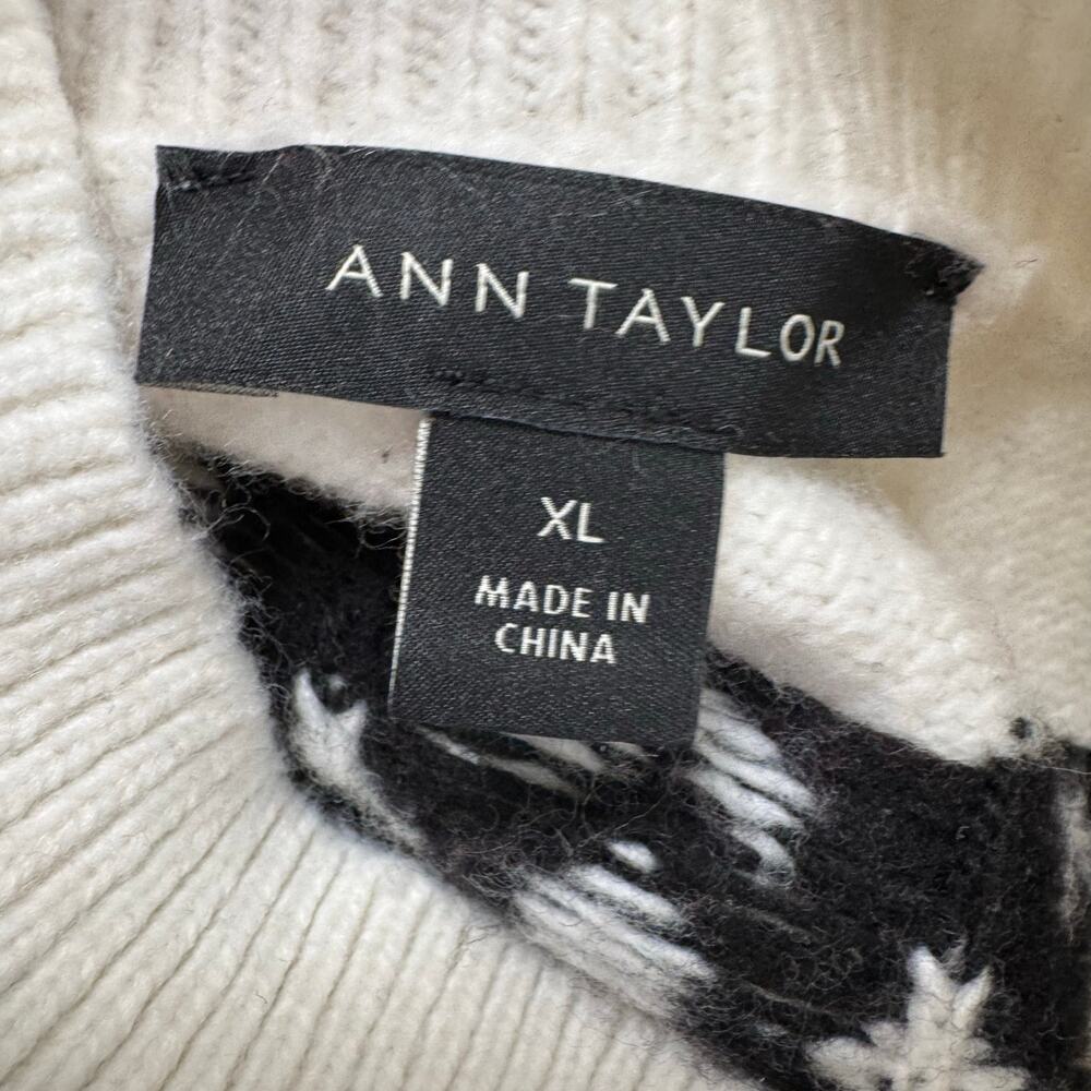 Ann Taylor Black HIte Fair Isle Nordic Sequin Embellished Mock Neck Sweater XL - Picture 6 of 9
